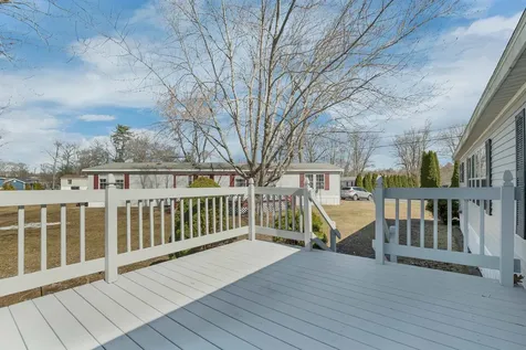 69 Oak Drive North Hampton NH 03862