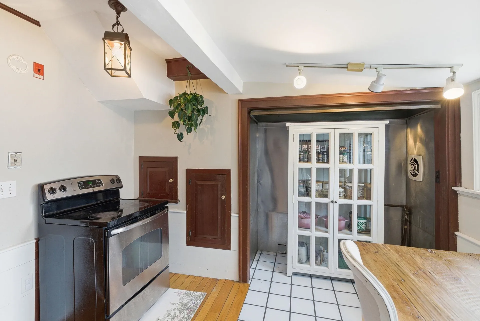 134 Range Road Windham NH 03087