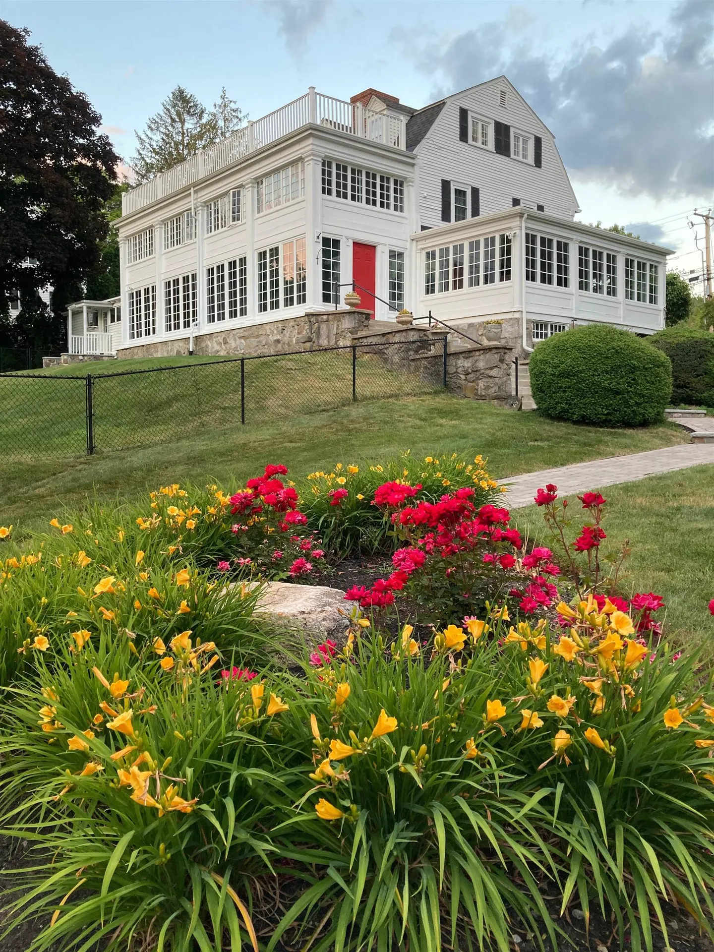 134 Range Road Windham NH 03087