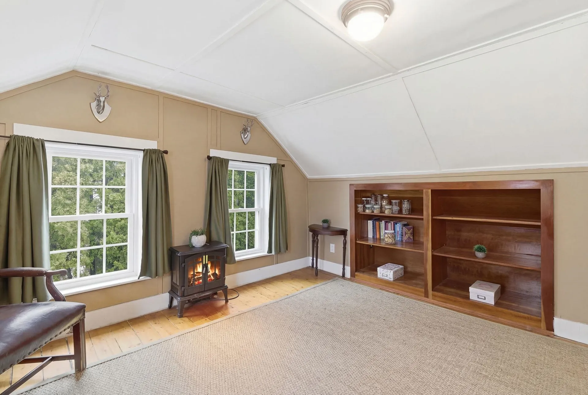 134 Range Road Windham NH 03087