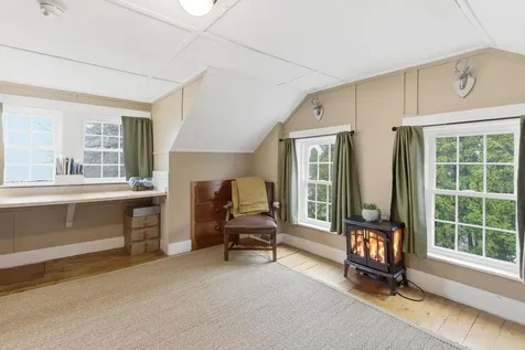 134 Range Road Windham NH 03087
