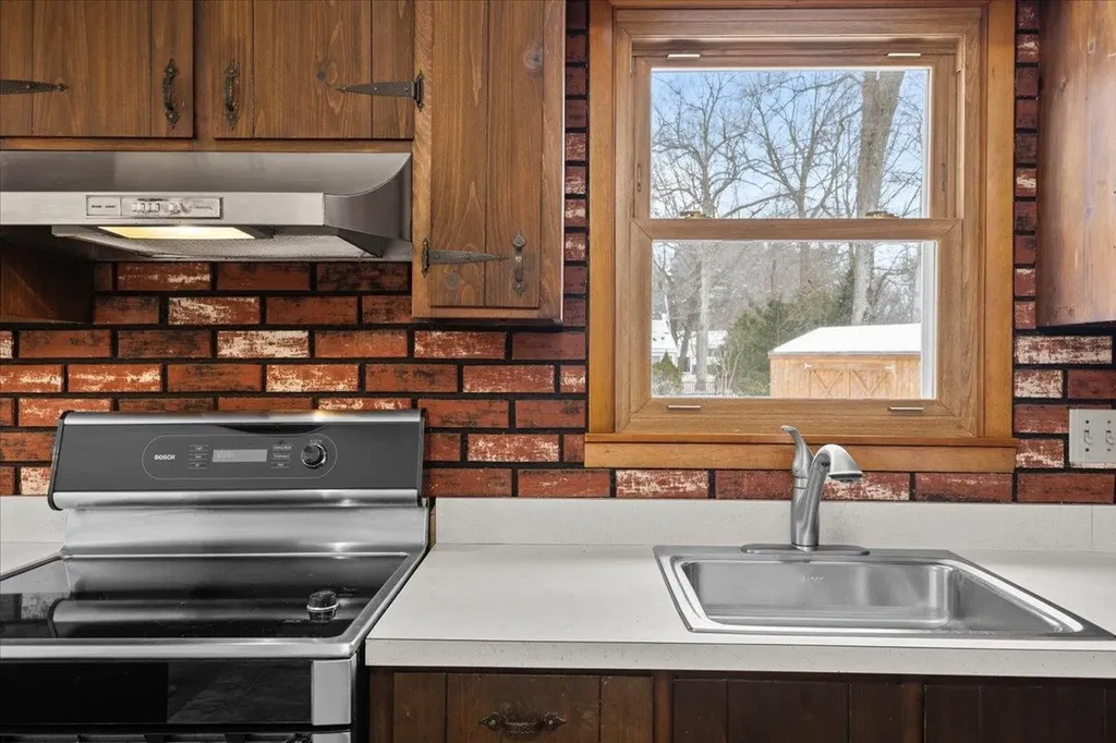 452 Belair Drive Colchester VT 05446