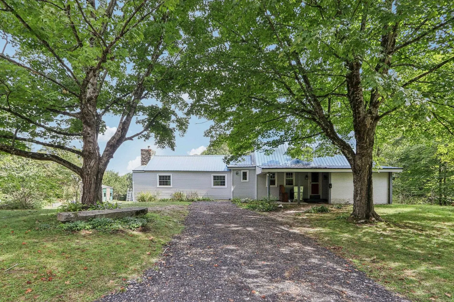 60 Ledge Farm Road Nottingham NH 03290