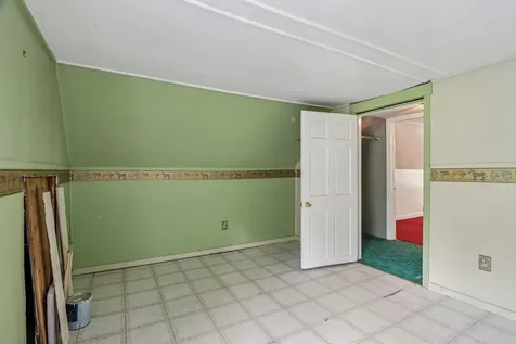 60 Ledge Farm Road Nottingham NH 03290