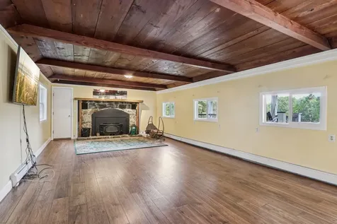 60 Ledge Farm Road Nottingham NH 03290