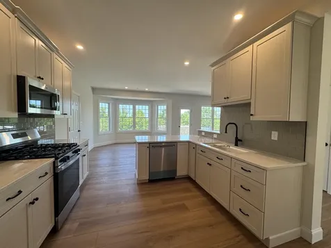 72 Lantern Drive Sandown NH 03873