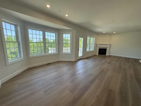 72 Lantern Drive Sandown NH 03873