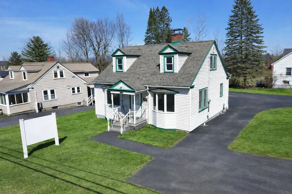 615 East Main Street Newport City VT 05855