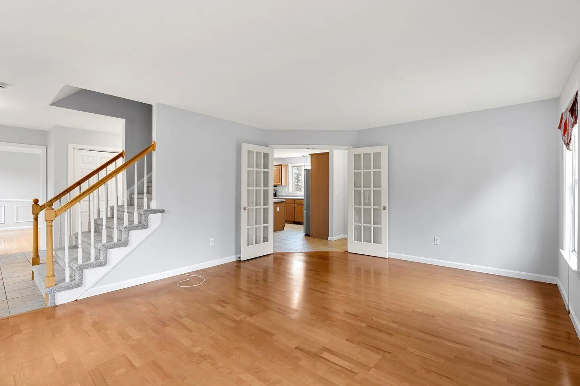 18 Koper Lane Pelham NH 03076