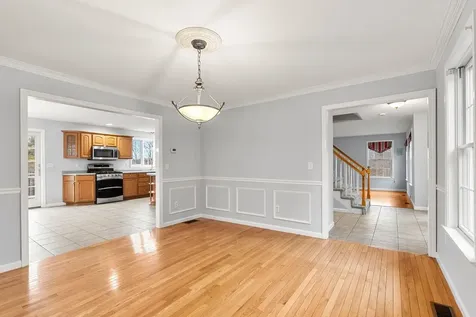 18 Koper Lane Pelham NH 03076