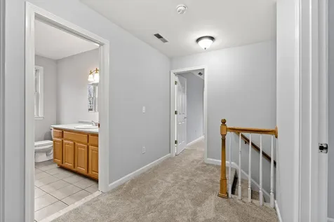 18 Koper Lane Pelham NH 03076