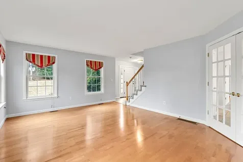 18 Koper Lane Pelham NH 03076