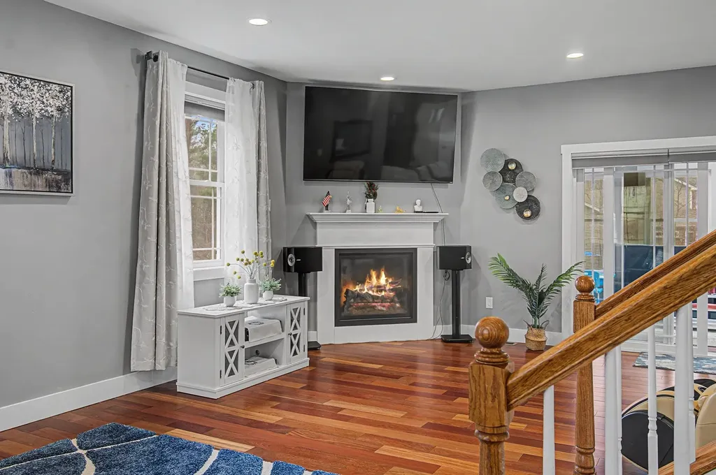 85 Paulines Way Colchester VT 05446
