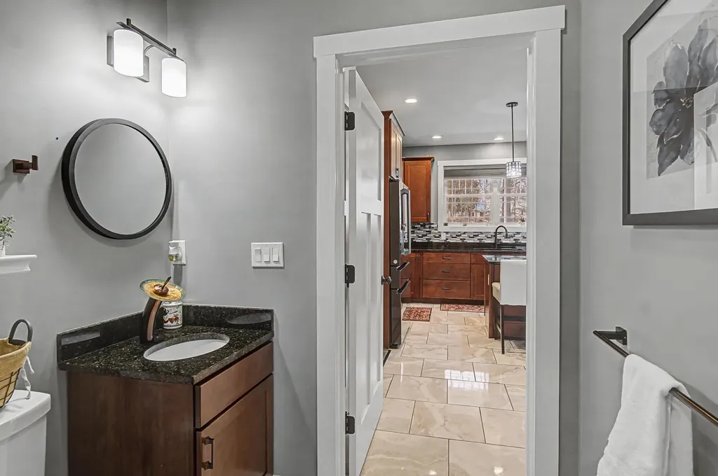 85 Paulines Way Colchester VT 05446