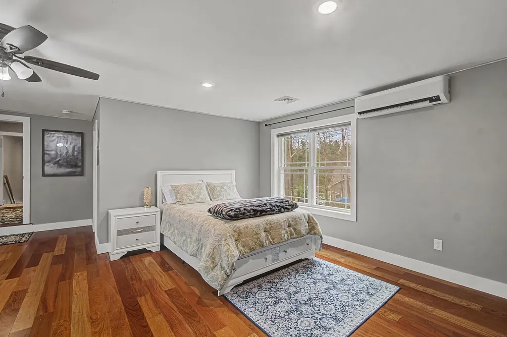 85 Paulines Way Colchester VT 05446