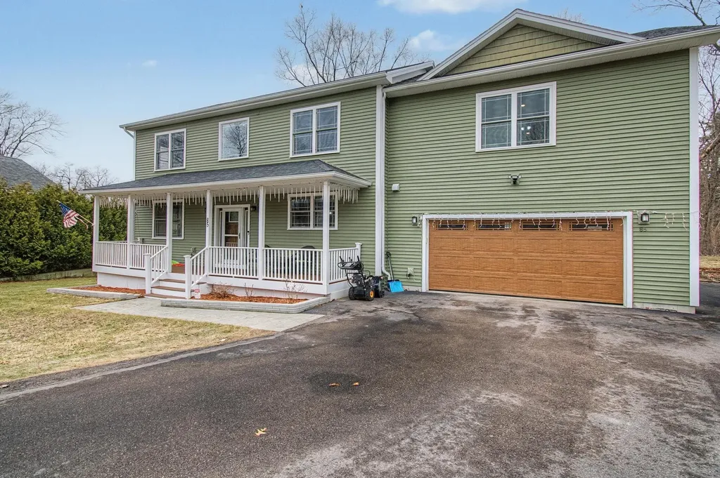 85 Paulines Way Colchester VT 05446