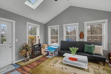 85 Paulines Way Colchester VT 05446