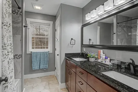 85 Paulines Way Colchester VT 05446