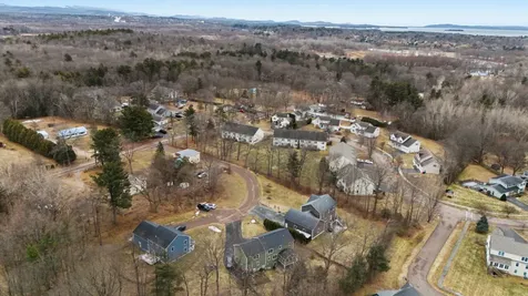 85 Paulines Way Colchester VT 05446