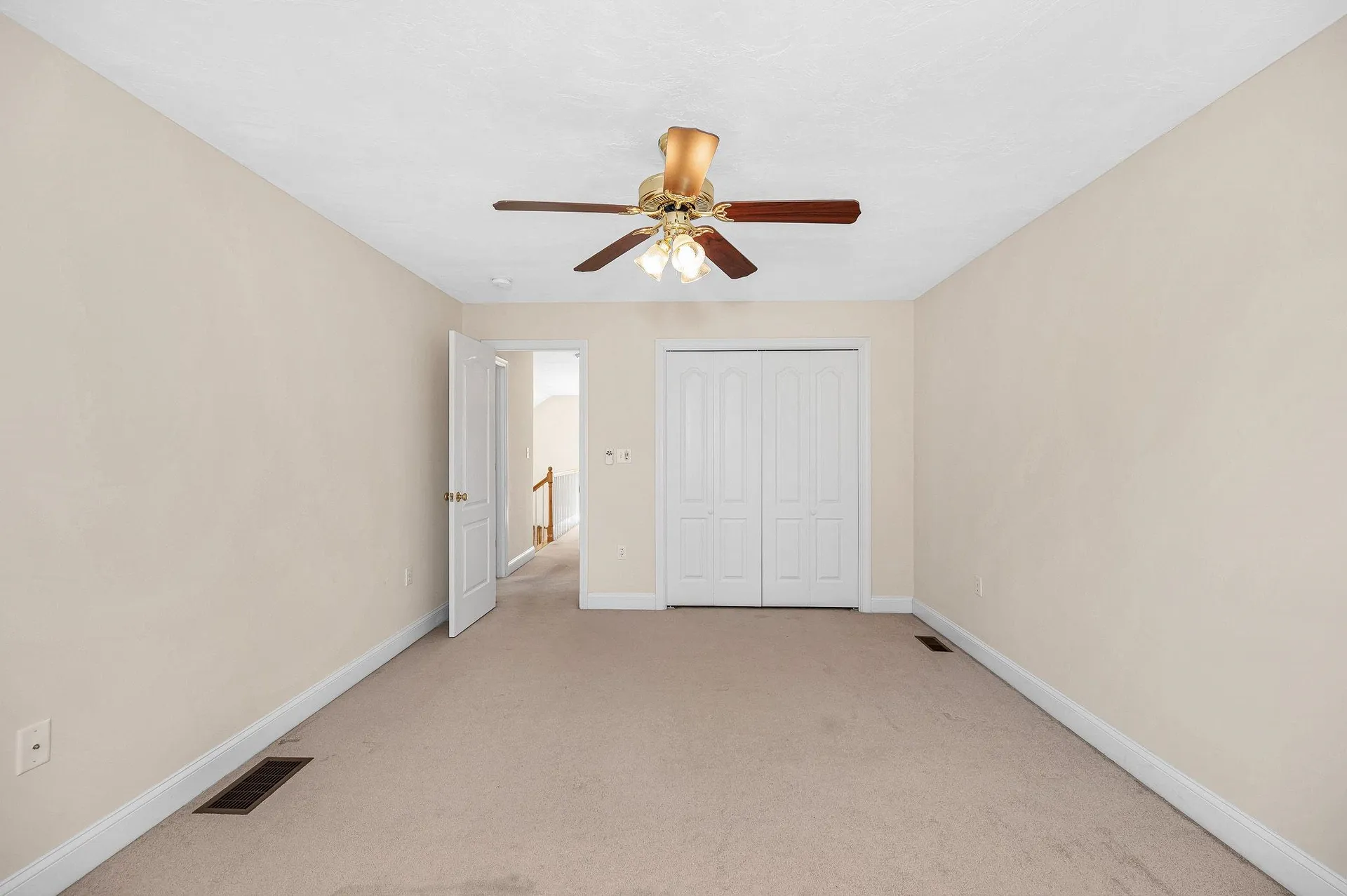 2 Prestwick Trail Nashua NH 03062