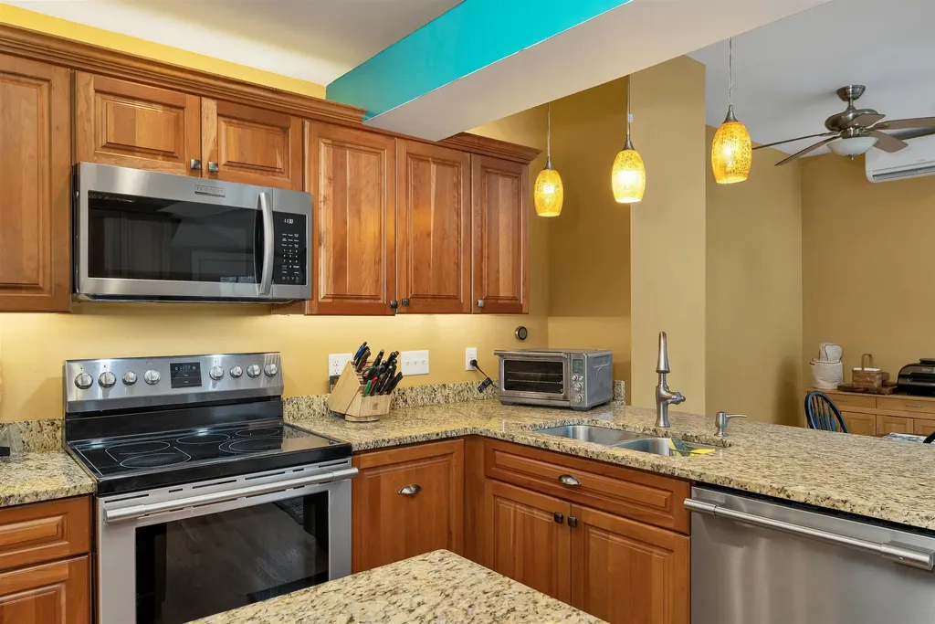 10 Patricia Street Windham NH 03087