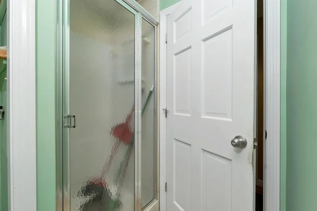 10 Patricia Street Windham NH 03087