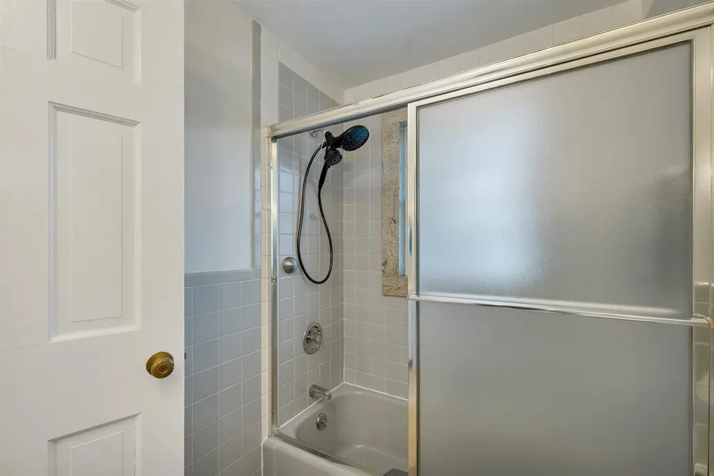 10 Patricia Street Windham NH 03087