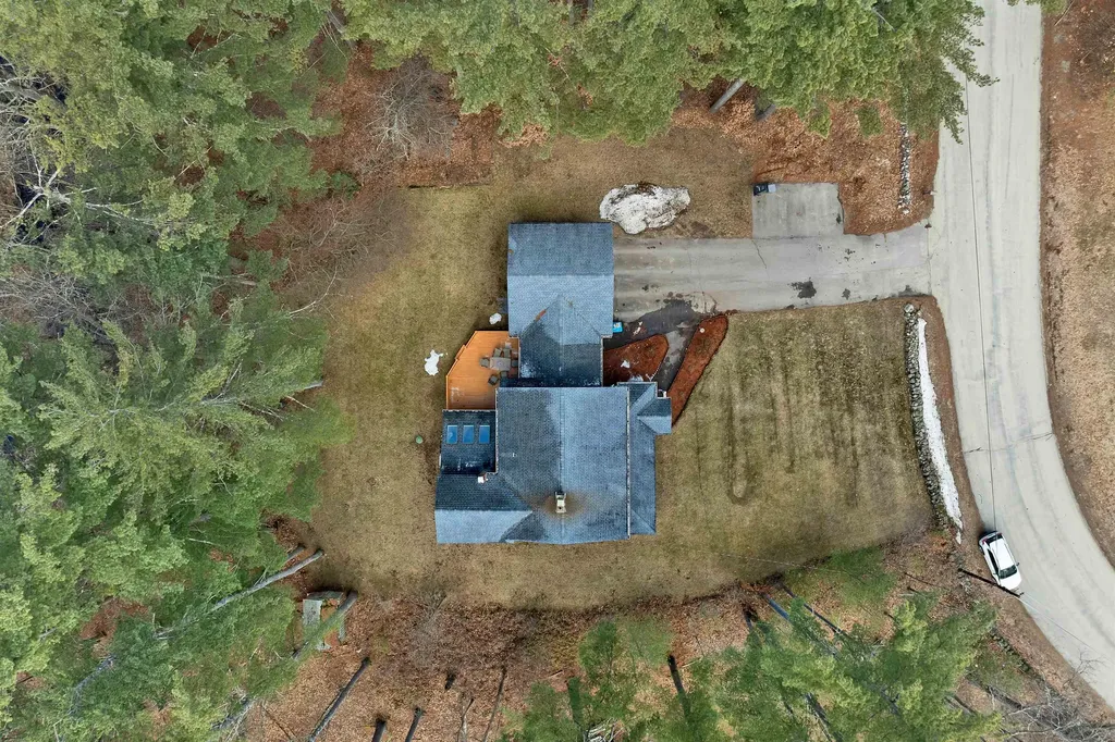 10 Patricia Street Windham NH 03087