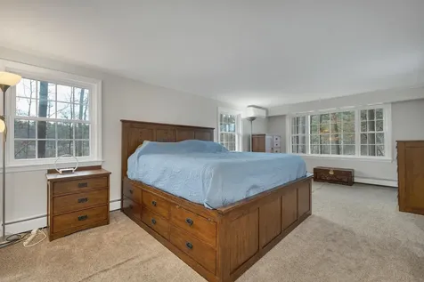 10 Patricia Street Windham NH 03087