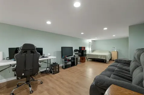 10 Patricia Street Windham NH 03087