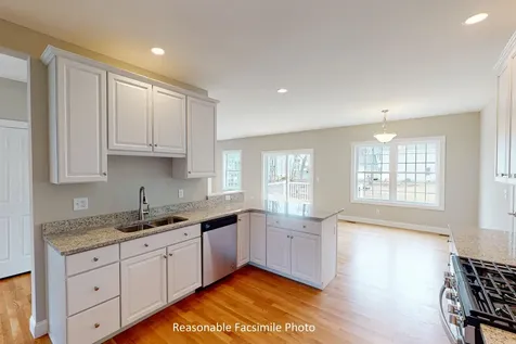 83 Lantern Drive Sandown NH 03873