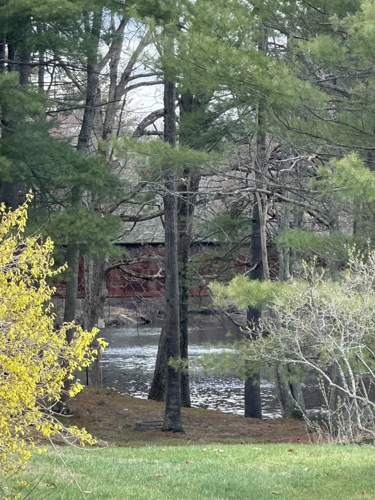 2 Sagamore Lane Rochester NH 03867