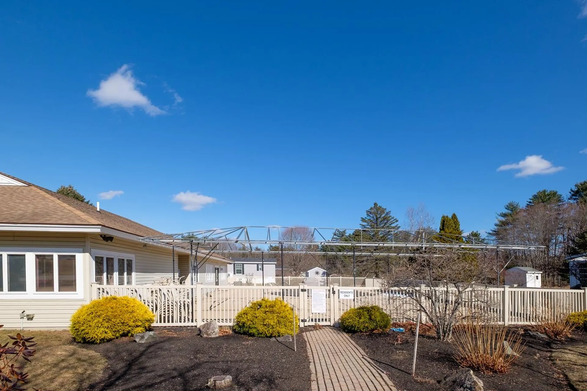 2 Sagamore Lane Rochester NH 03867