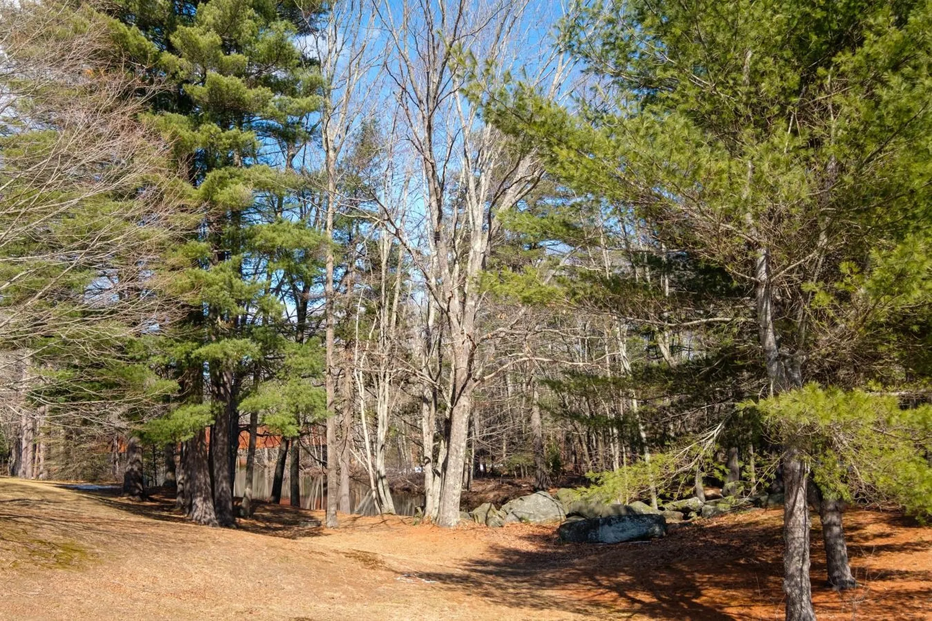 2 Sagamore Lane Rochester NH 03867