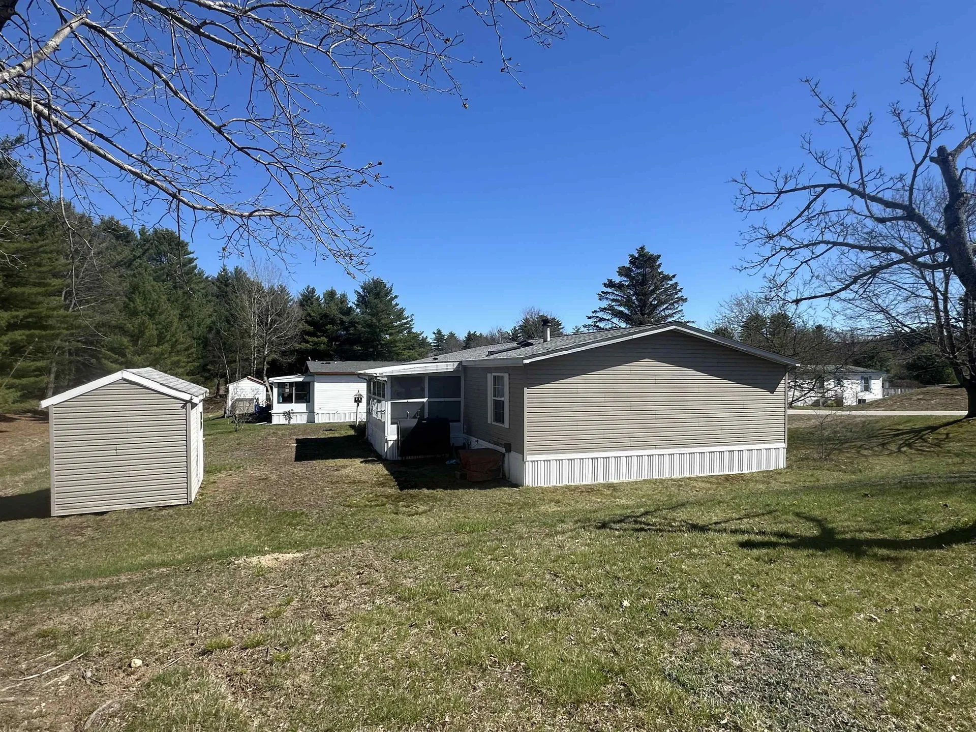 2 Sagamore Lane Rochester NH 03867