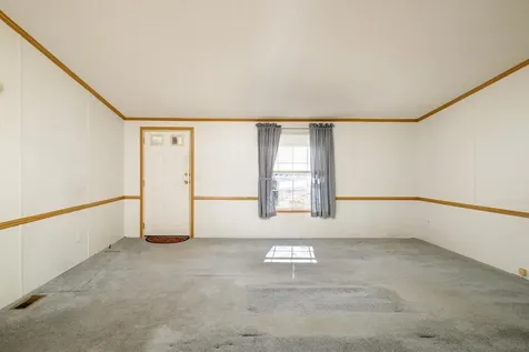 2 Sagamore Lane Rochester NH 03867