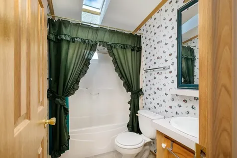 2 Sagamore Lane Rochester NH 03867