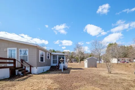 2 Sagamore Lane Rochester NH 03867