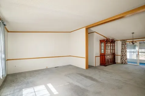 2 Sagamore Lane Rochester NH 03867