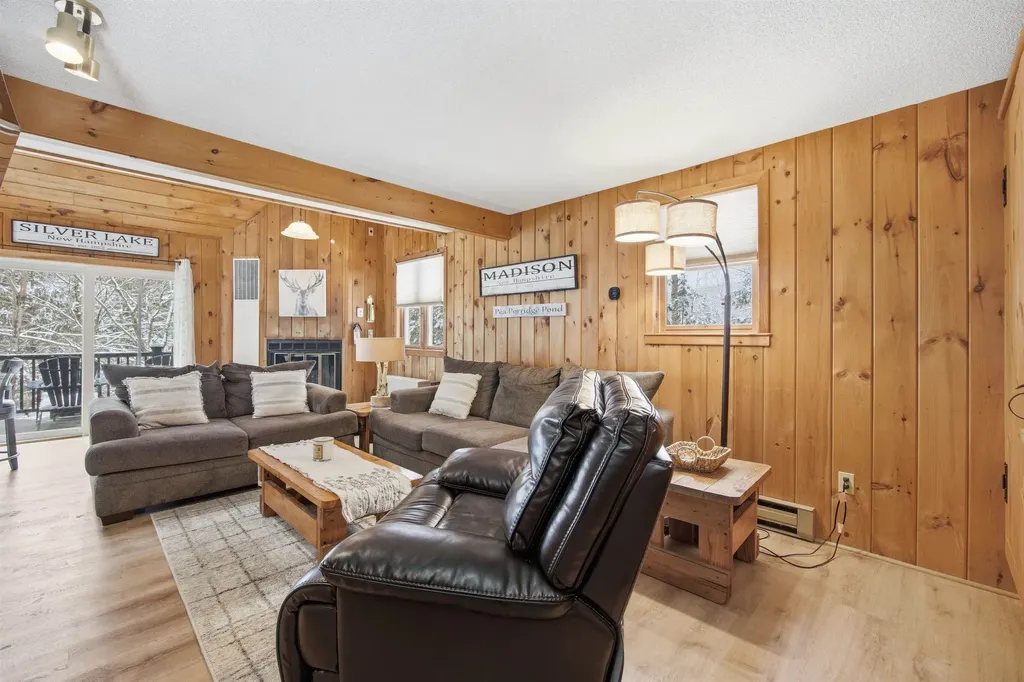 19 Jungfrau Road Madison NH 03849-5651