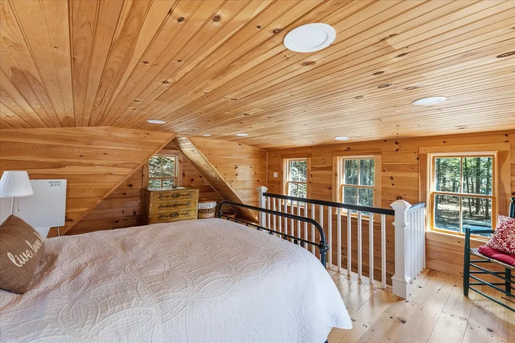 199 Hancock Road Harrisville NH 03450