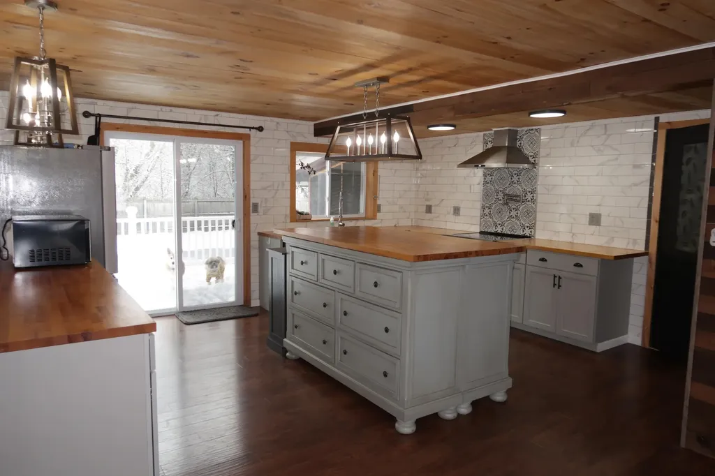 2 Hutchins Circle Barre Town VT 05641