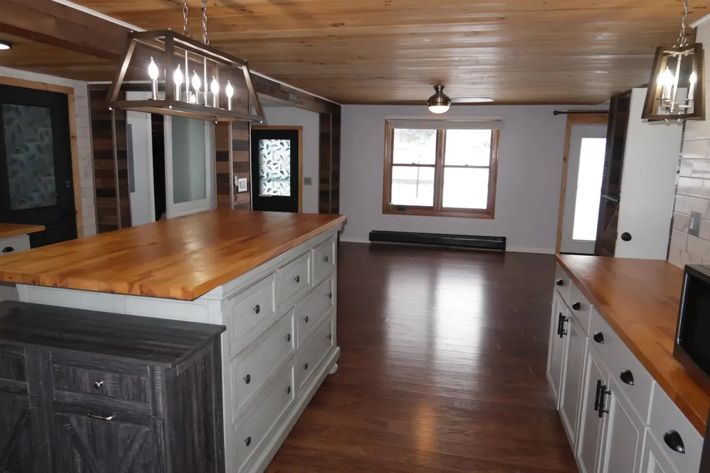 2 Hutchins Circle Barre Town VT 05641