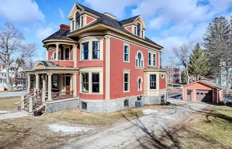 348 Bentley Avenue Poultney VT 05764