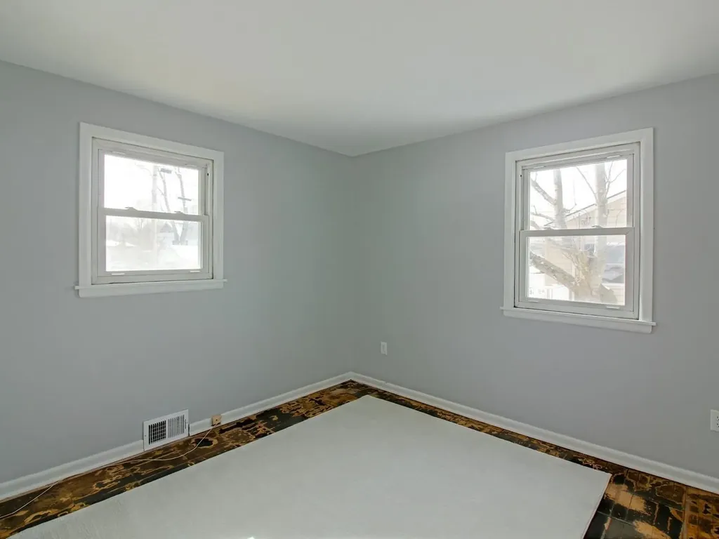 118 Farrington Parkway Burlington VT 05408