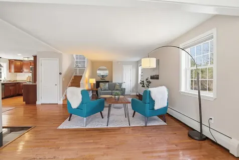 589 Tolend Road Dover NH 03820