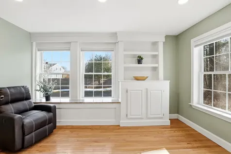 589 Tolend Road Dover NH 03820