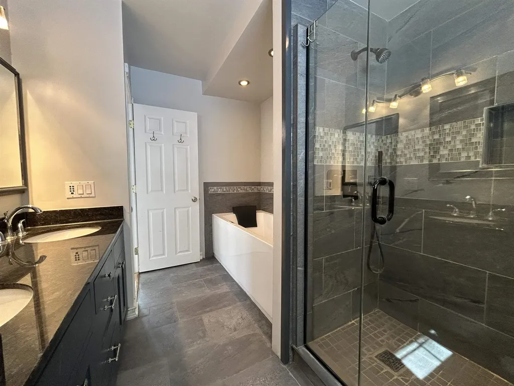 260 Weaver Road Huntington VT 05462