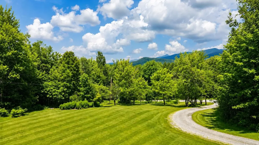 260 Weaver Road Huntington VT 05462