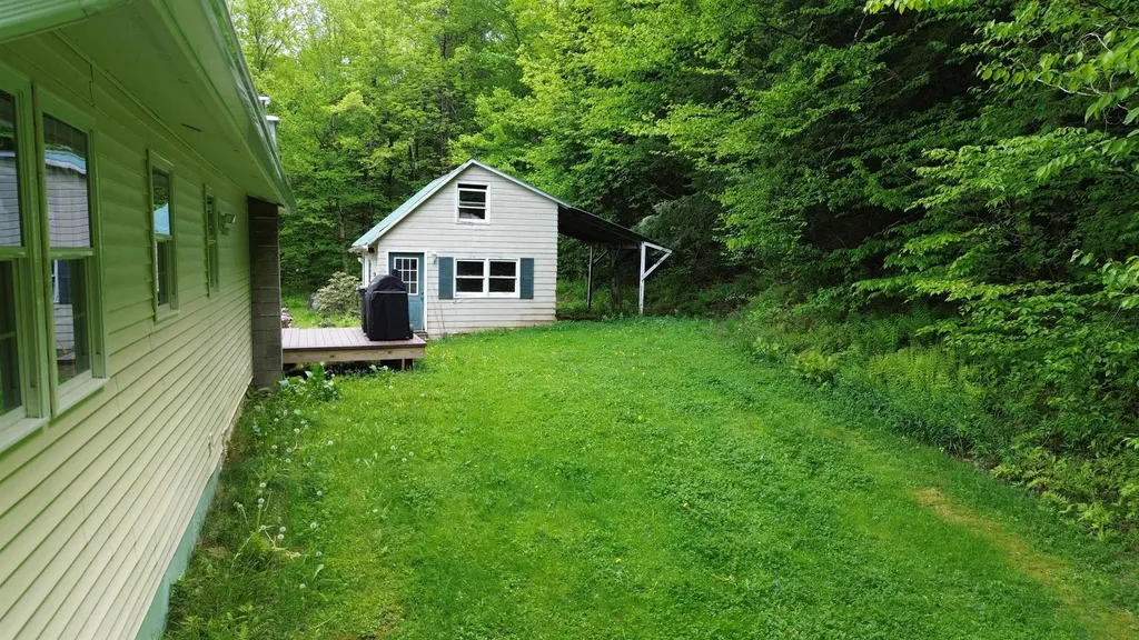 260 Weaver Road Huntington VT 05462